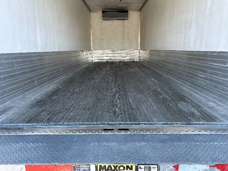 2023 Freightliner M2 106 - image 10