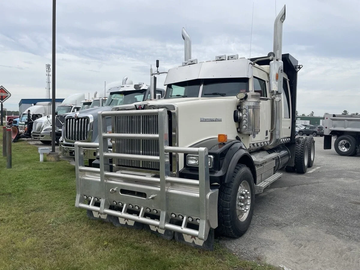 2022 Western Star 4900 in Fort Kent, ME