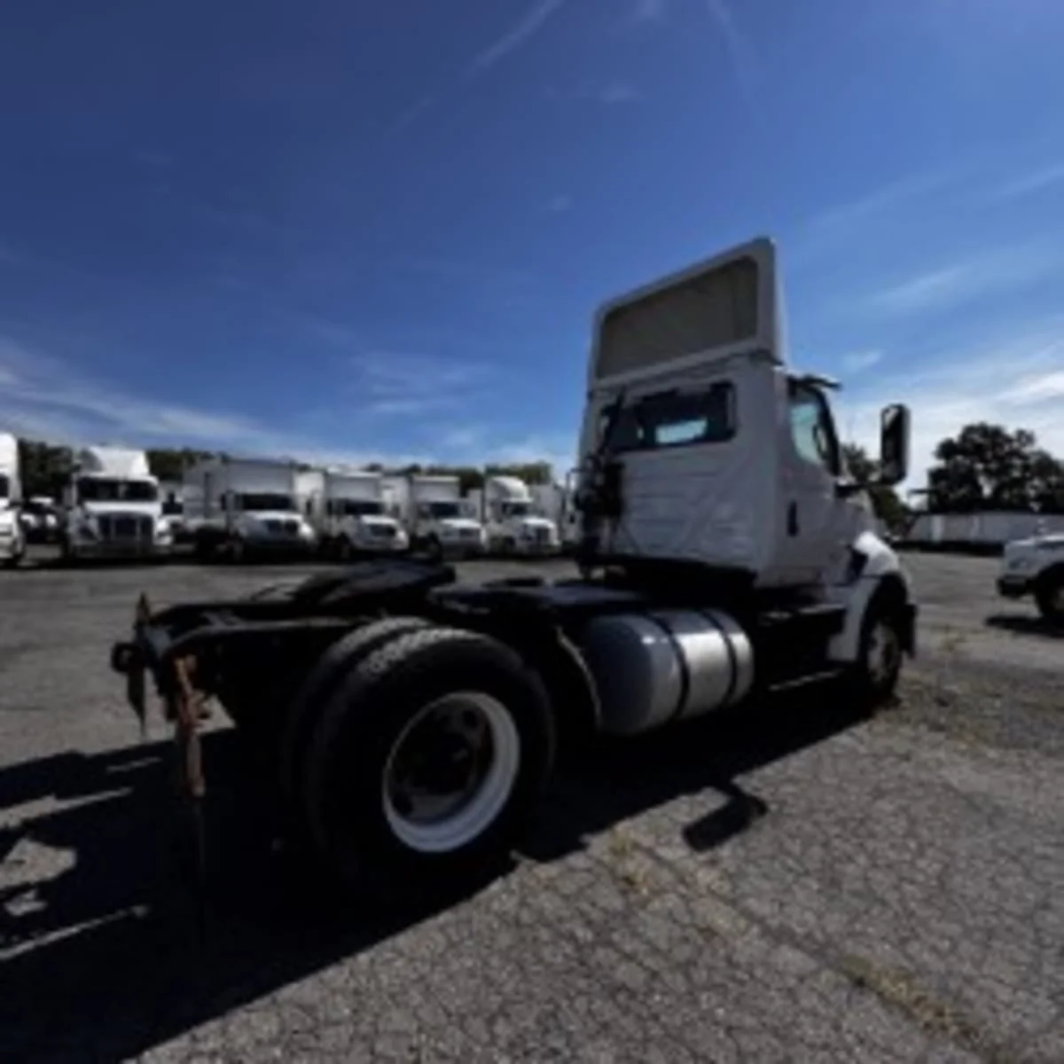 2019 International RH - image 4