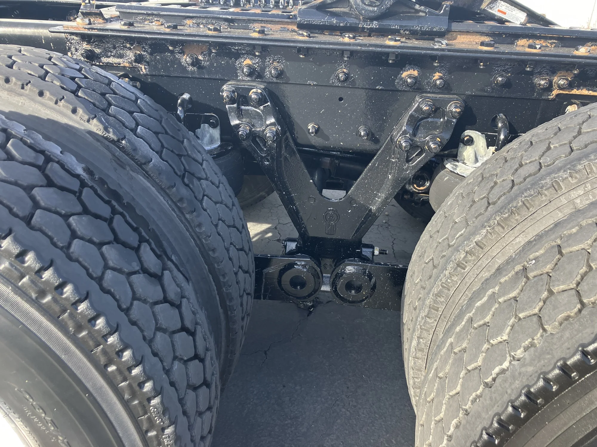 2022 Kenworth T880 - image 5