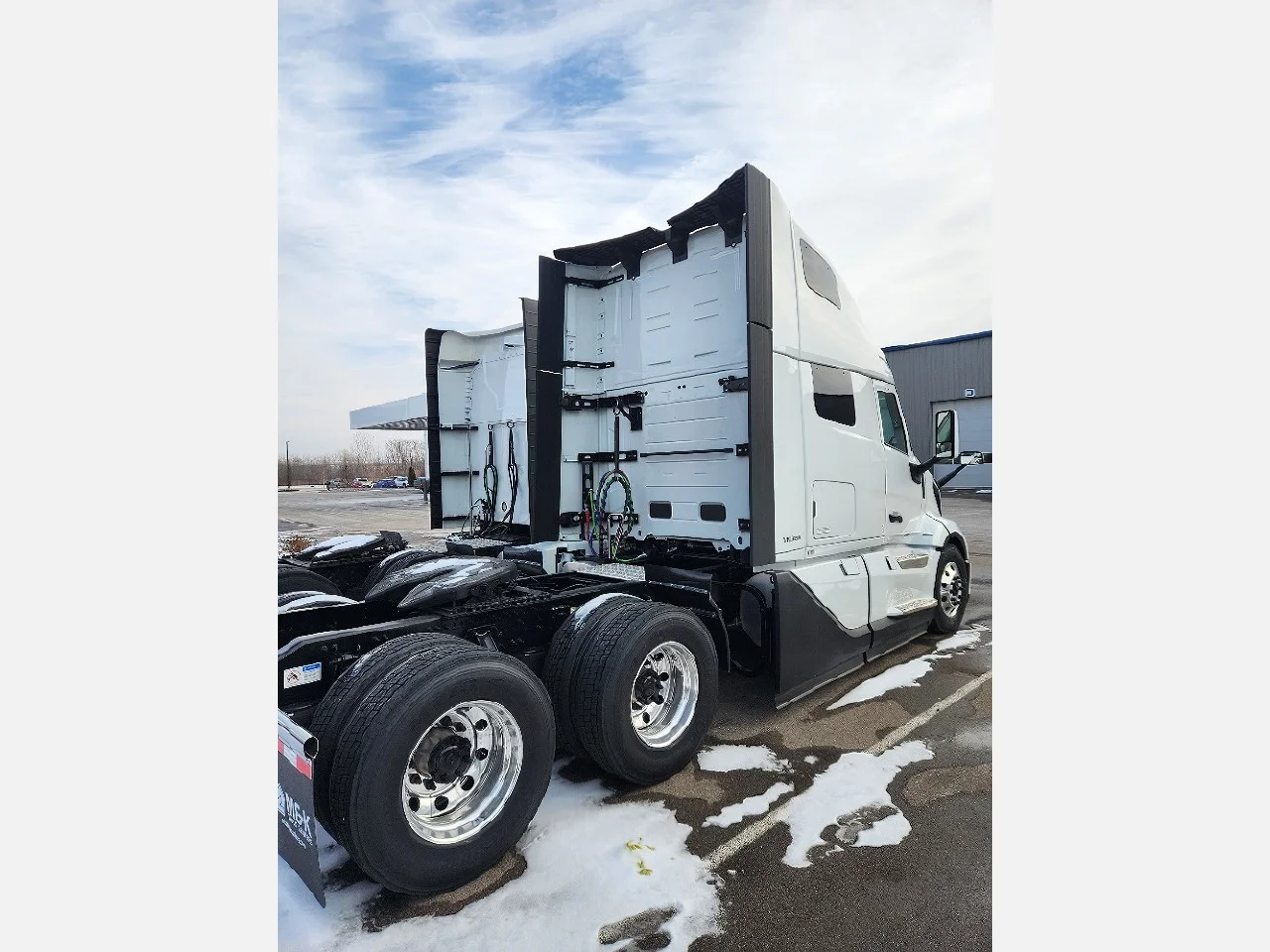 2026 Volvo in Romulus, MI — photo 4