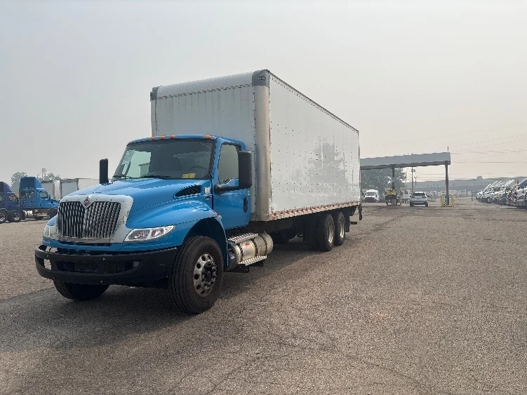 2021 International MV in Lansing, MI — photo 3