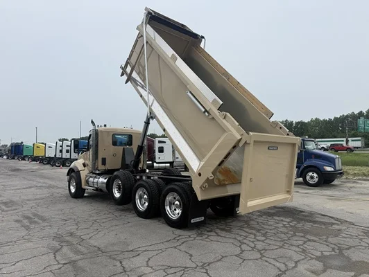 2027 Kenworth T880 in Kansas City, MO — photo 15