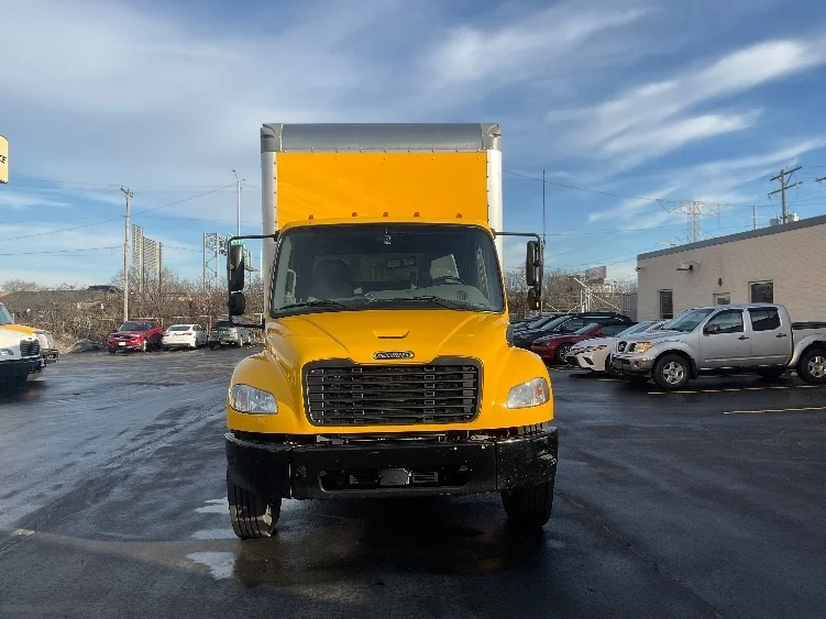2022 Freightliner M2 106 - image 2