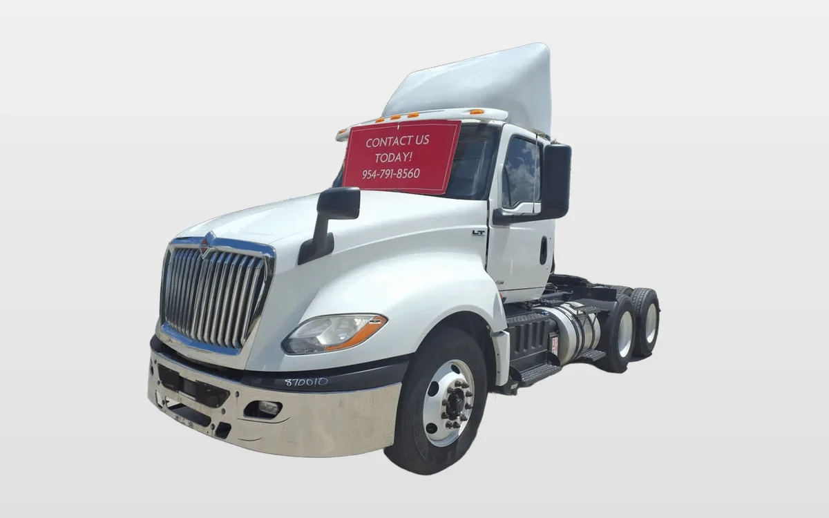 2019 International - image 1