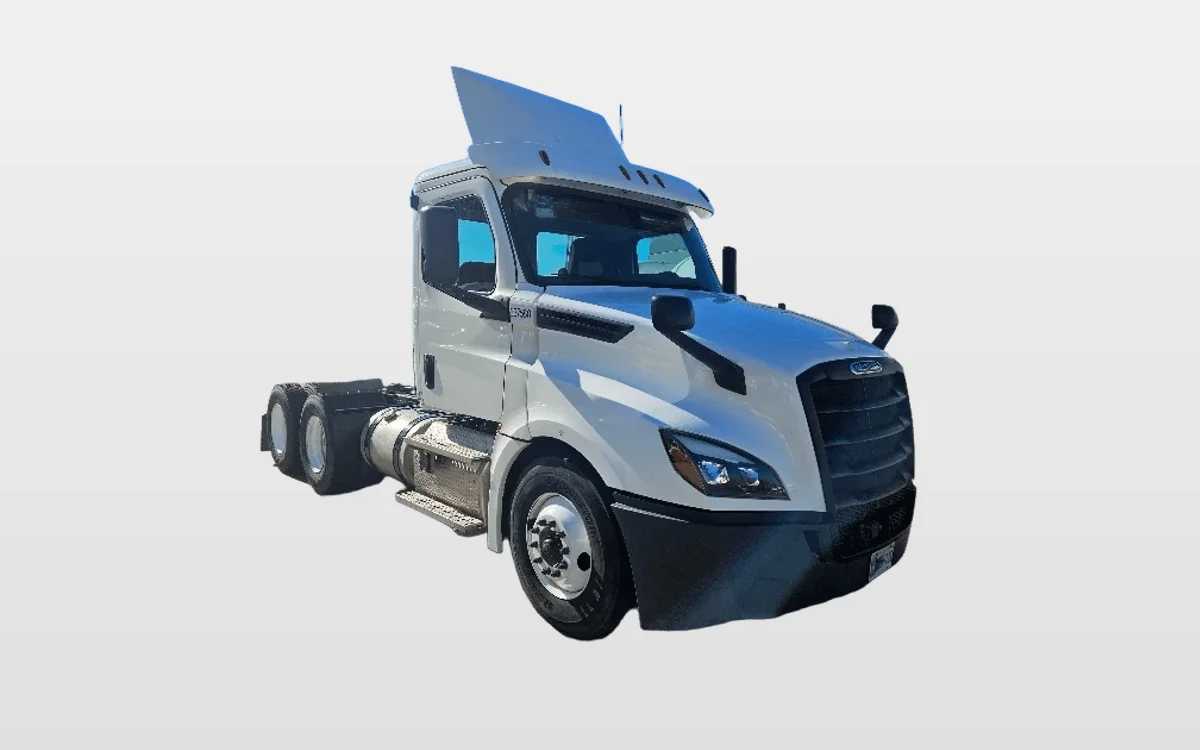 2020 Freightliner - image 1