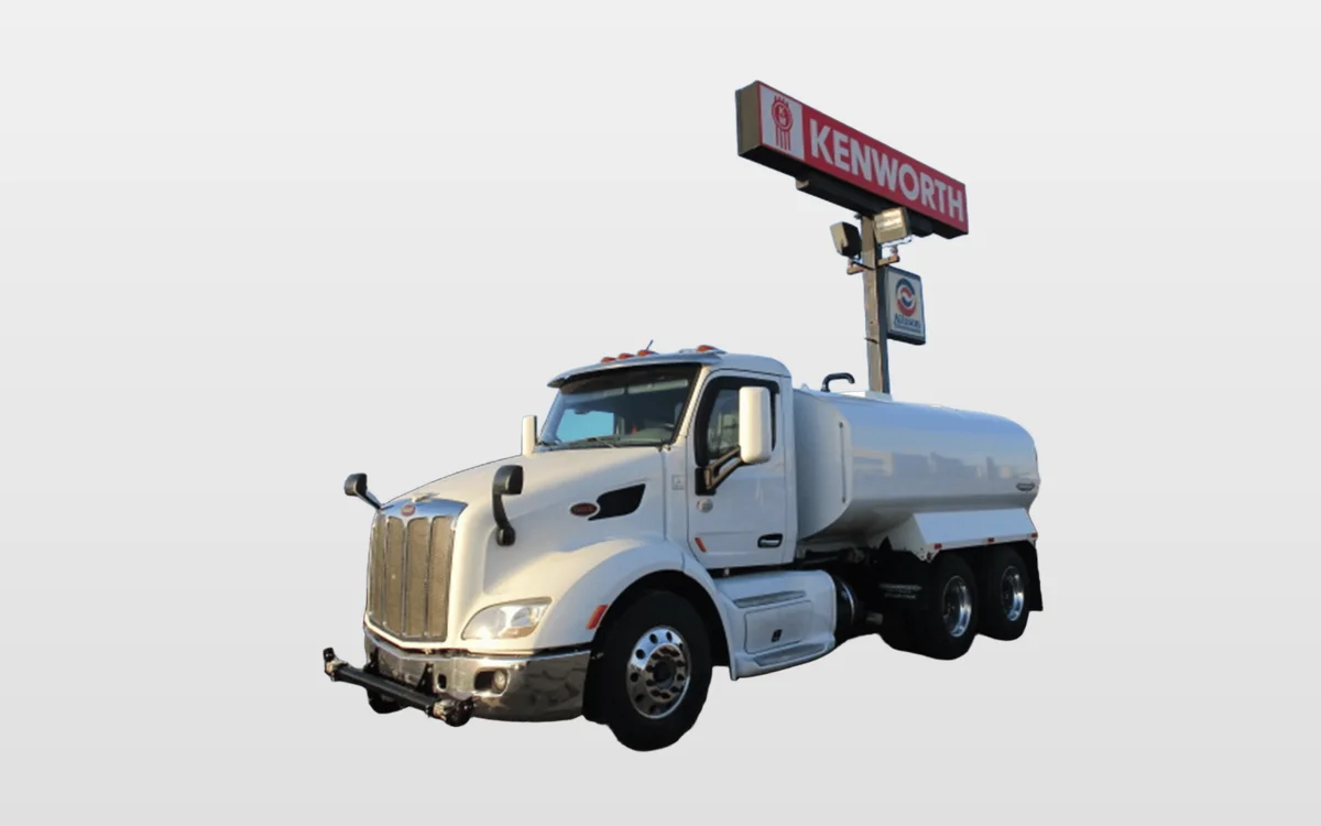 2016 Peterbilt - image 1