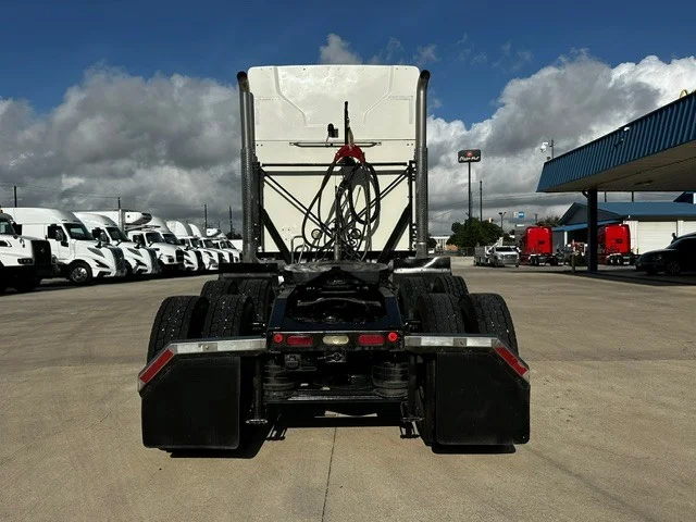 2020 Mack Anthem in San Antonio, TX — photo 7
