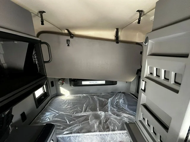 2020 Mack Anthem in San Antonio, TX — photo 15