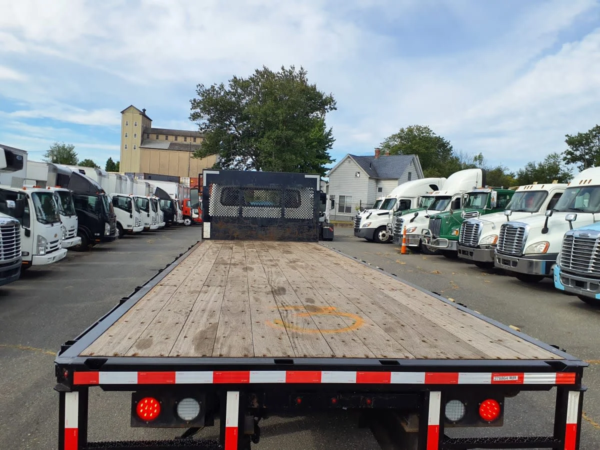 2020 Freightliner M2 106 in Springfield, MA — photo 8