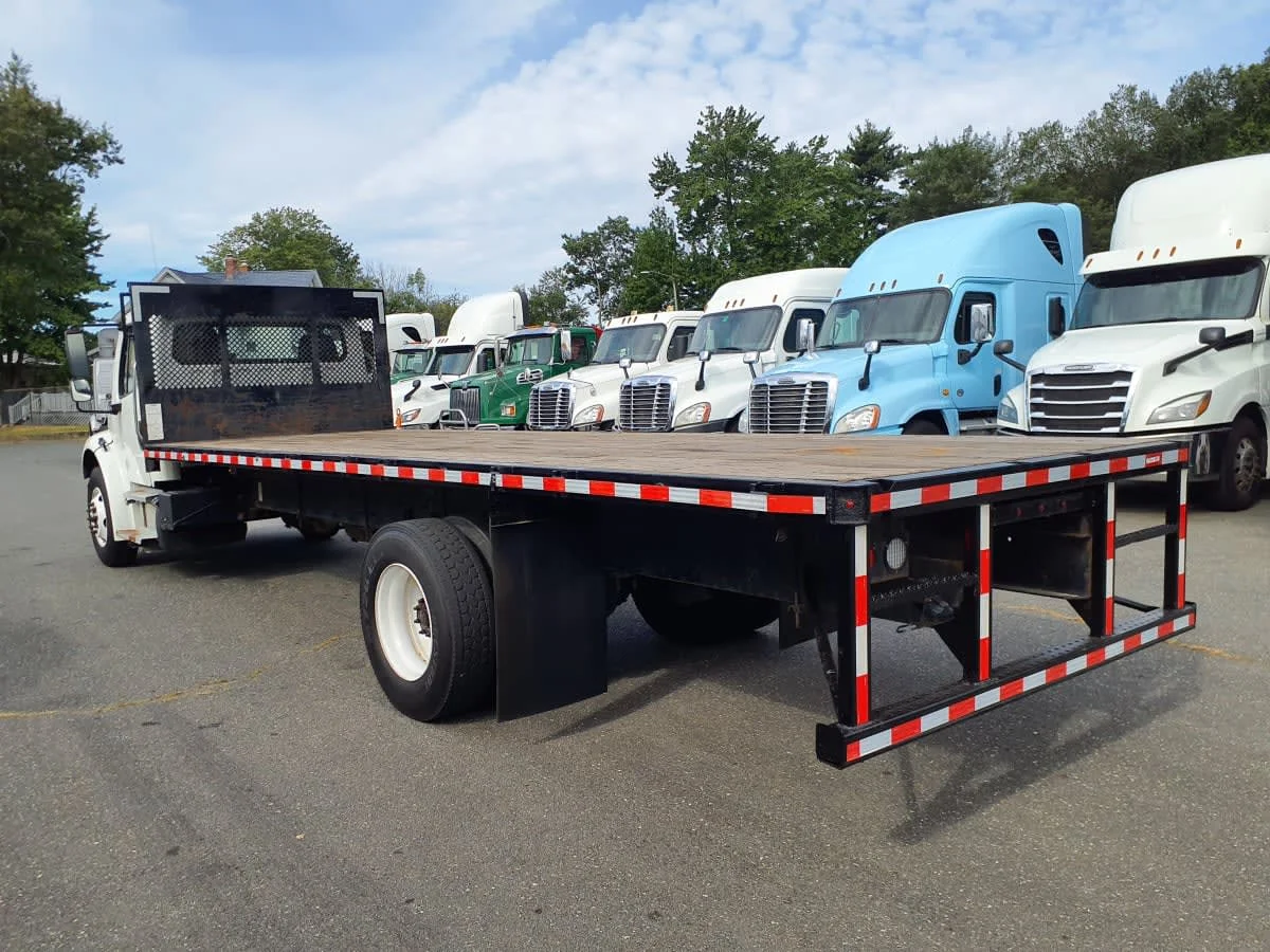 2020 Freightliner M2 106 in Springfield, MA — photo 6