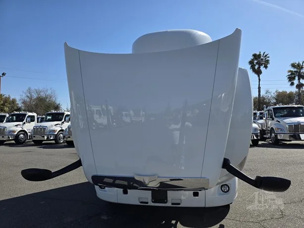 2019 Peterbilt 579 in MS — photo 10