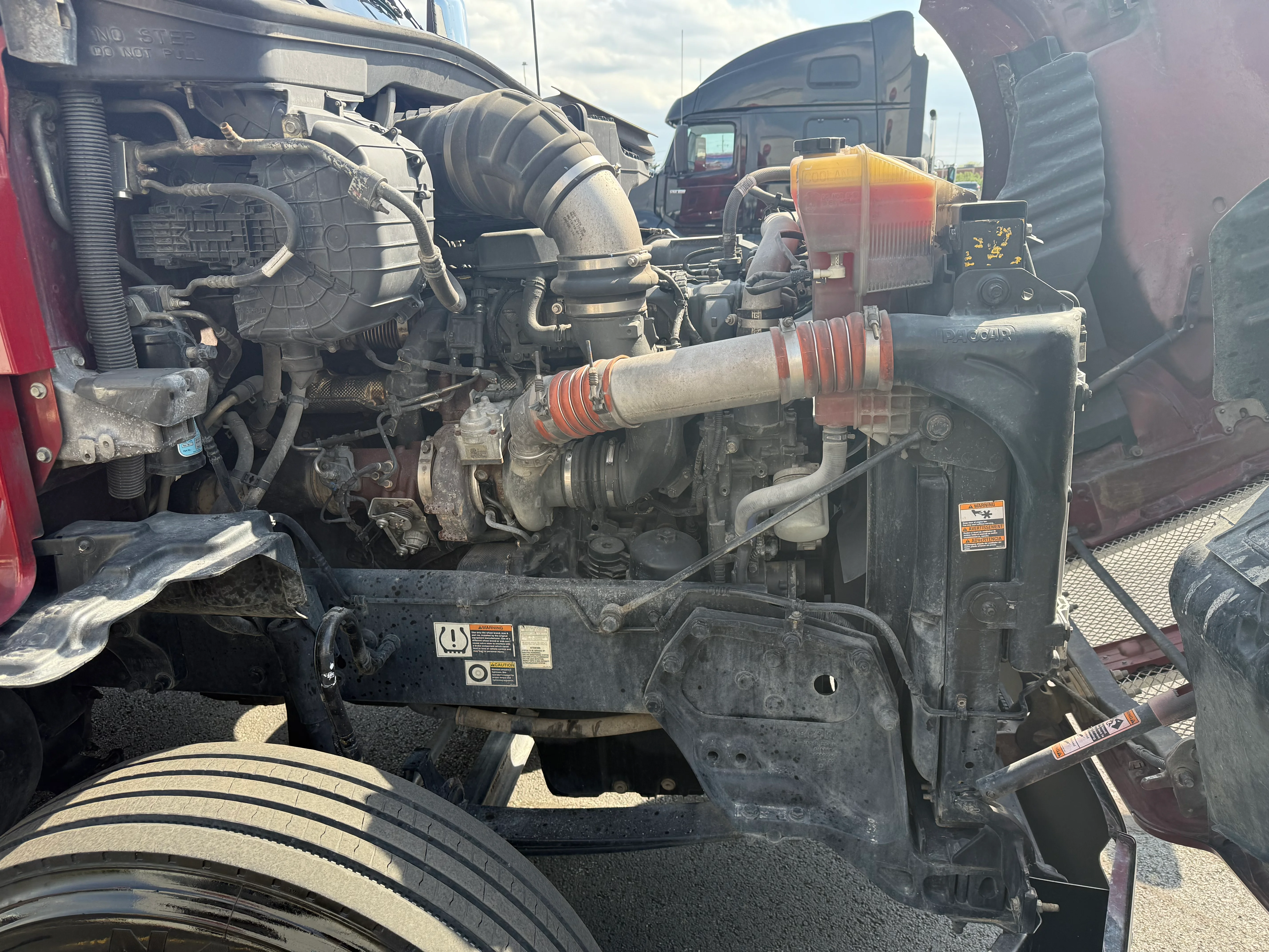 2020 Kenworth T680 - image 10