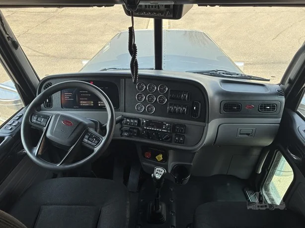 2023 Peterbilt 389 in Grand Junction, CO — photo 49