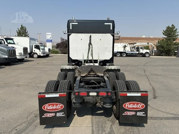 2023 Peterbilt 389 in Grand Junction, CO — photo 4