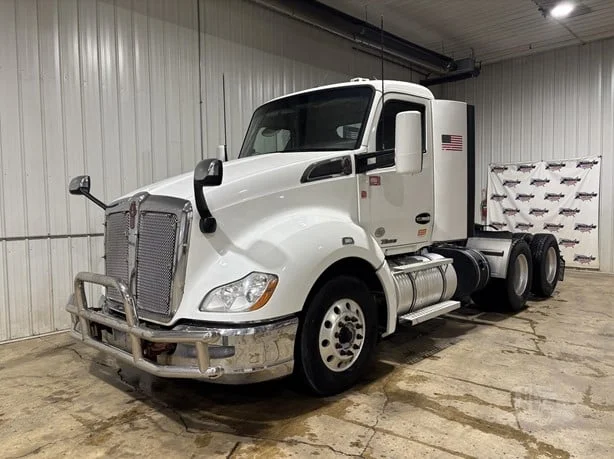 2018 Kenworth T680 in Hartford, SD