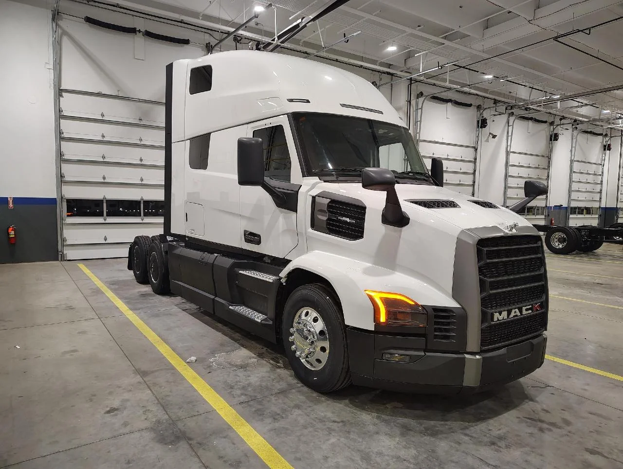 2026 Mack Pioneer in Amherst, OH — photo 2