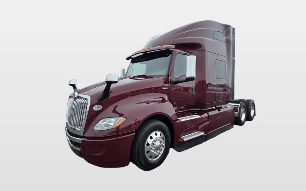 2023 International LT - image 1