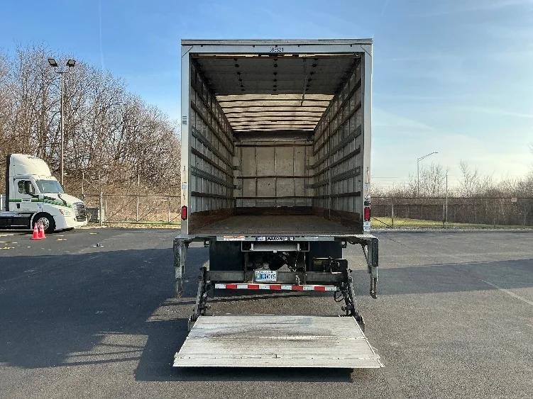 2022 Freightliner M2 106 - image 9