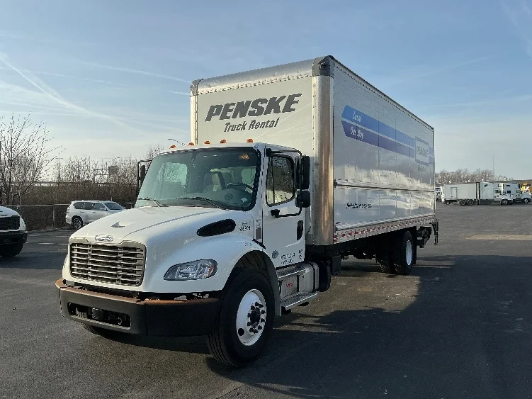 2022 Freightliner M2 106 - image 3
