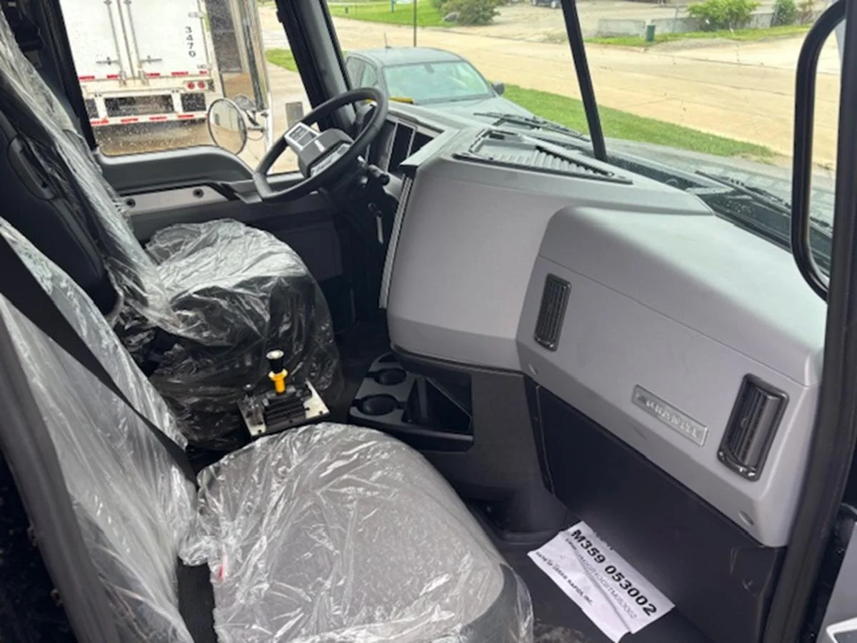 2026 Mack in Cedar Rapids, IA — photo 13