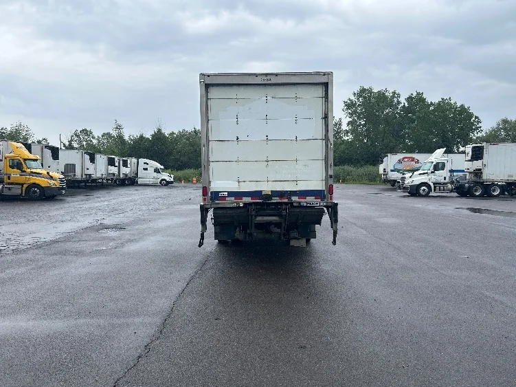 2020 Freightliner eM2 in Rochester, NY — photo 7