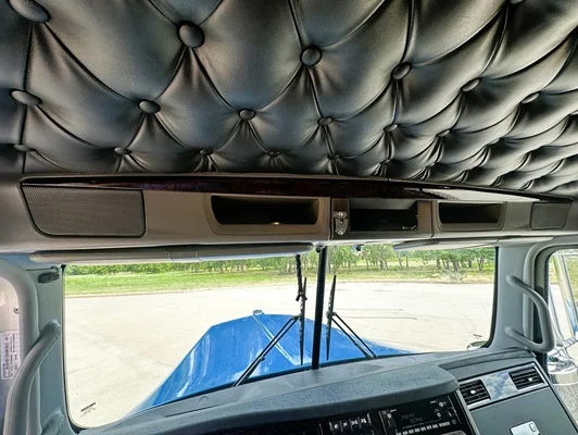 2027 Kenworth W900 in Oklahoma City, OK — photo 20