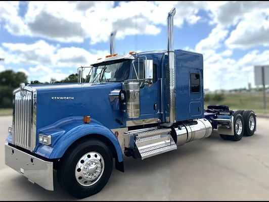 2027 Kenworth W900 in Oklahoma City, OK — photo 2