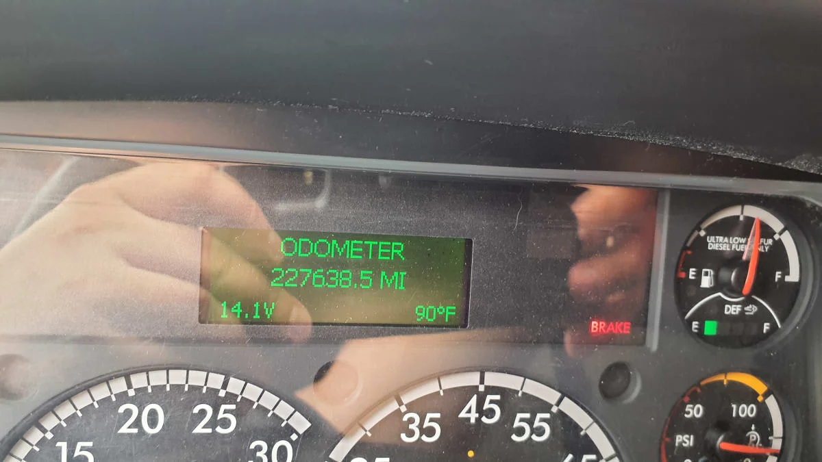 2018 Freightliner M2 106 in Norwood, MA — photo 13