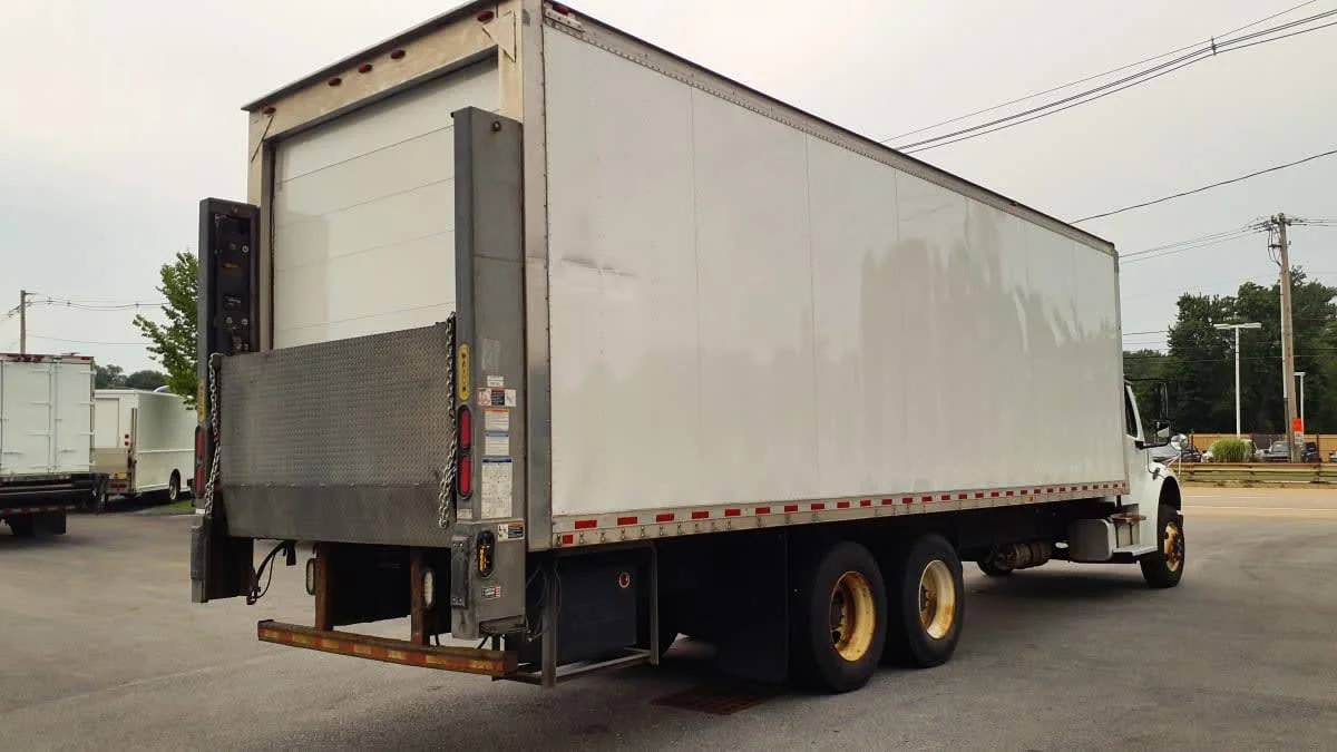 2018 Freightliner M2 106 in Norwood, MA — photo 4