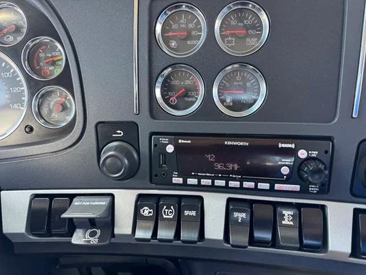 2022 Kenworth T680 in Dallas, TX — photo 27