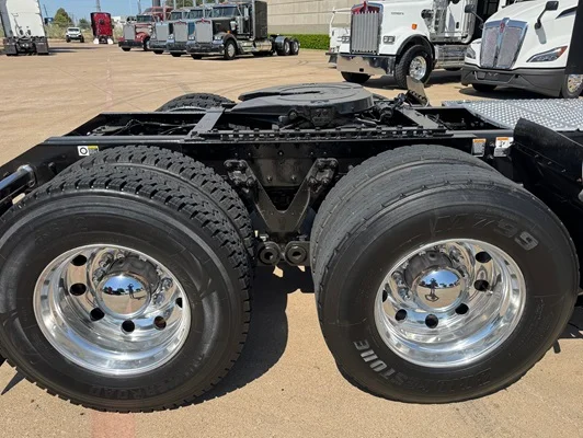2022 Kenworth T680 in Dallas, TX — photo 18