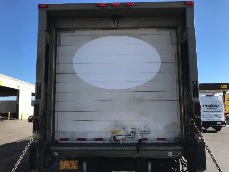 2019 Freightliner M2 106 in Torrance, CA — photo 7
