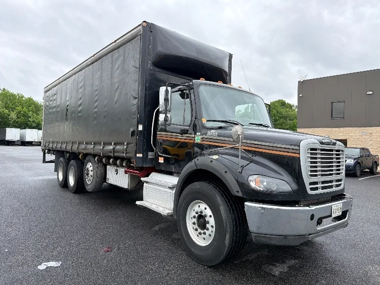 2019 Freightliner M2 112
