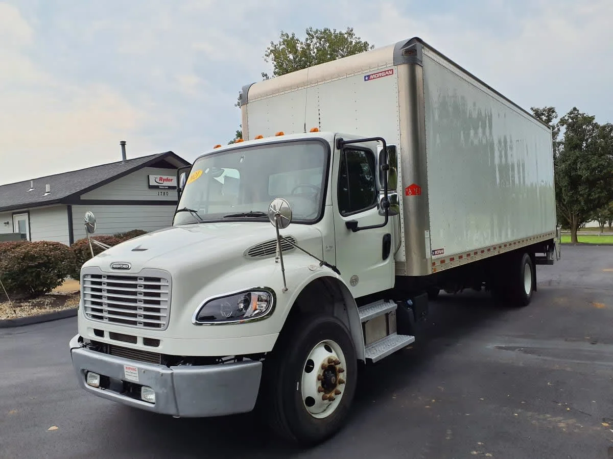 2021 Freightliner M2 106