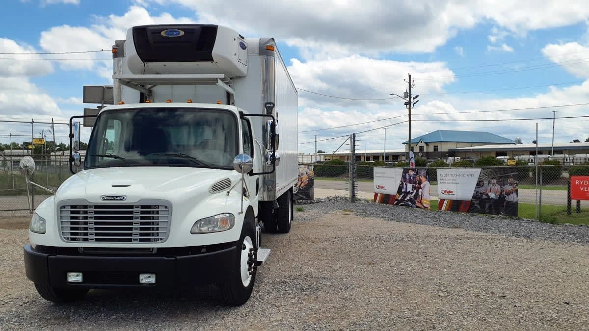 2019 Freightliner M2 106