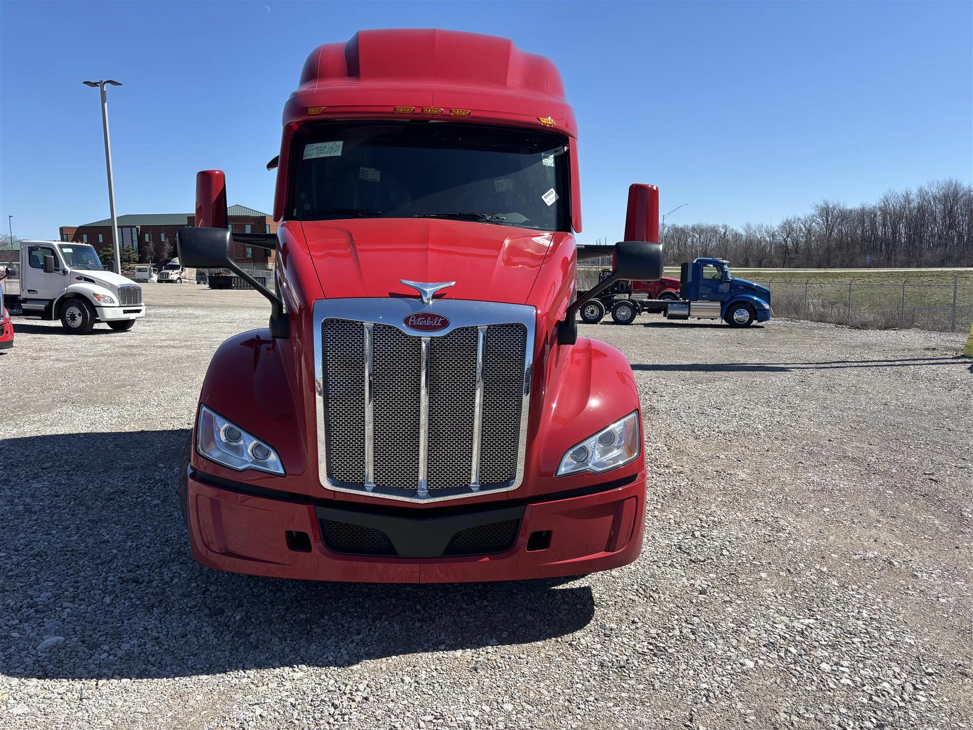 2027 Peterbilt 579 in Canton, OH — photo 3