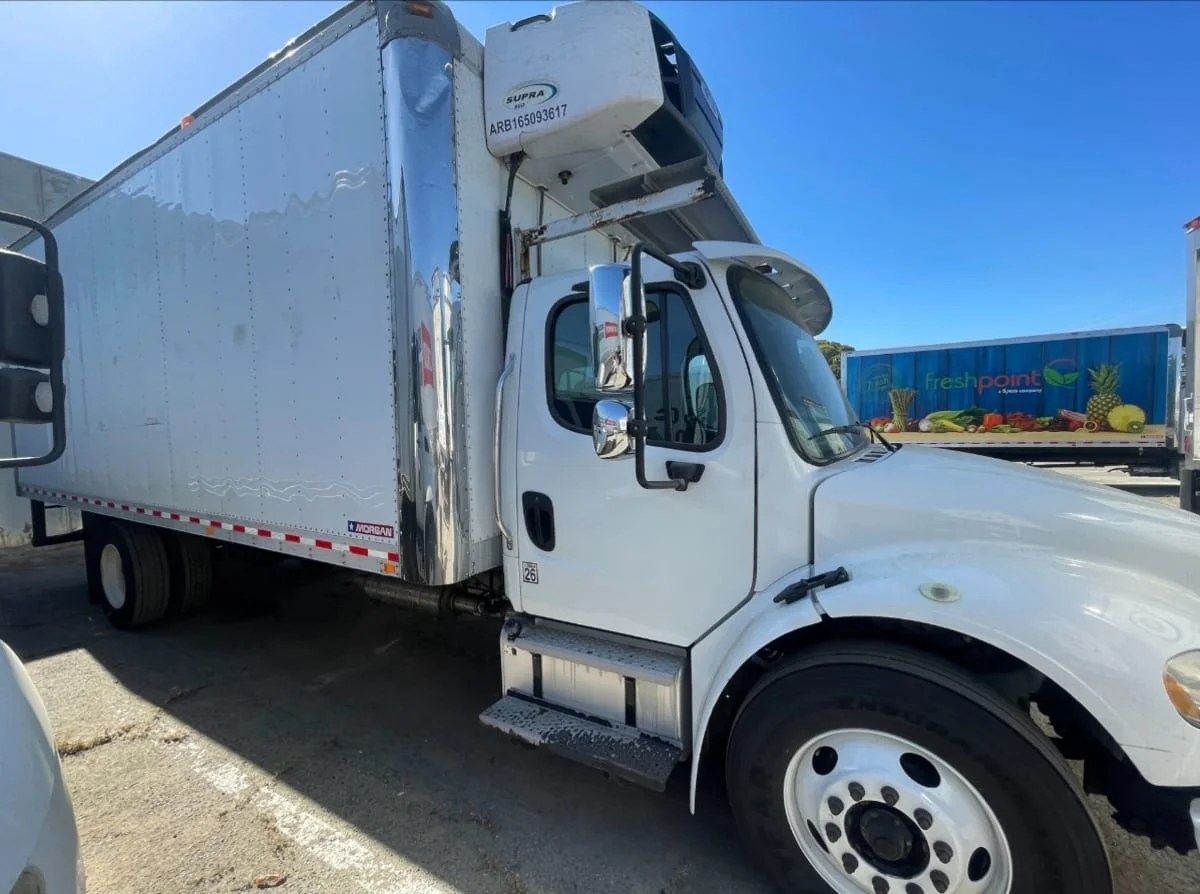 2016 Freightliner M2 106 - image 14