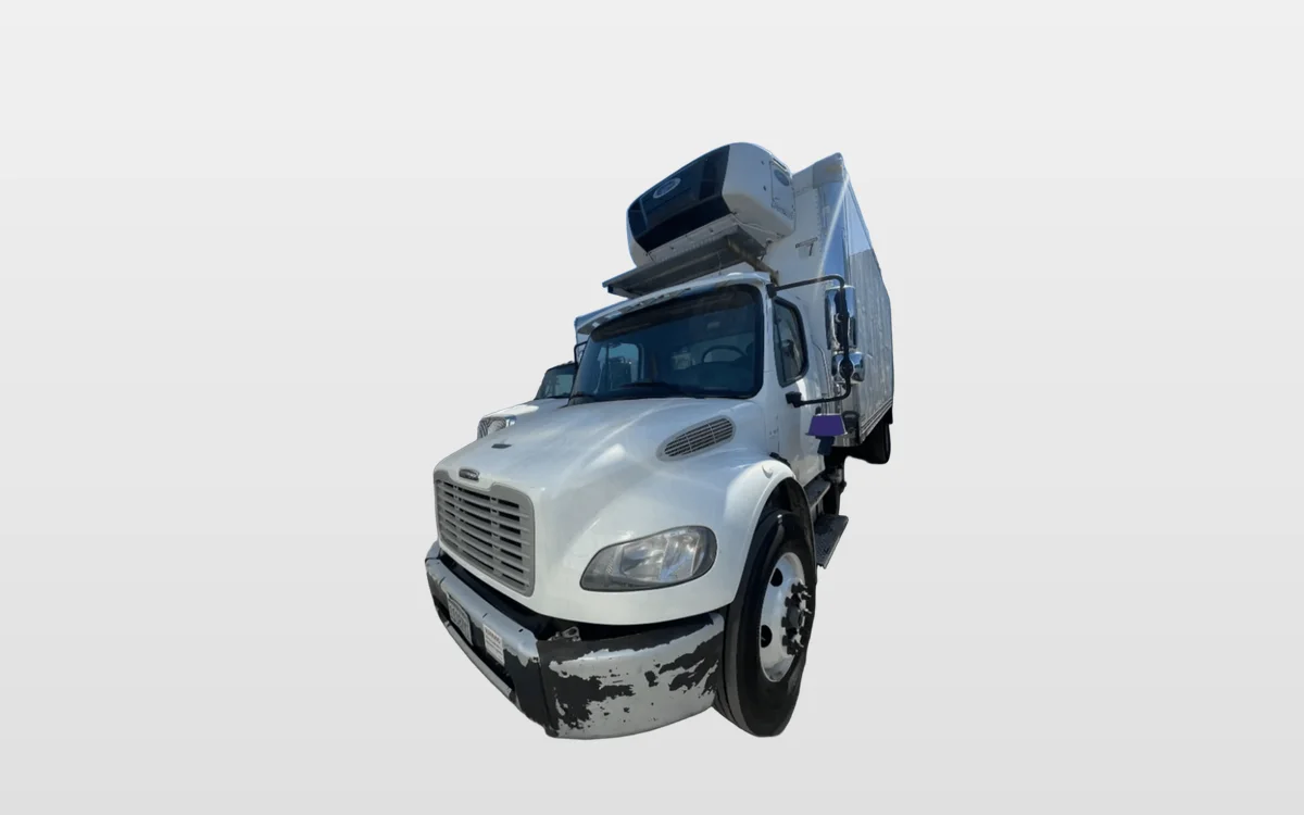 2016 Freightliner M2 106 - image 1