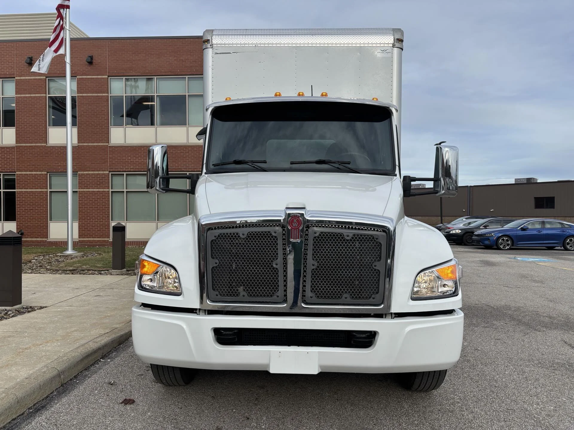 2025 Kenworth T280 in Broadview Hts, OH — photo 4