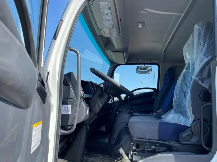 2025 Isuzu FTR - image 11