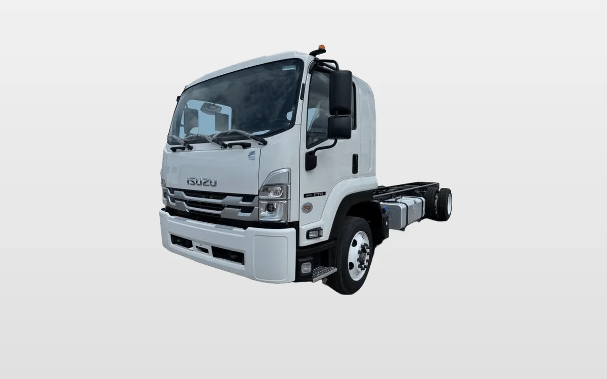 2025 Isuzu FTR - image 1