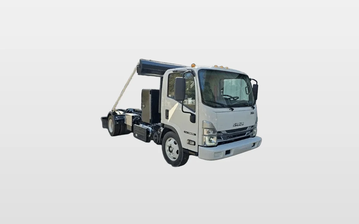 2024 Isuzu NRR - image 1