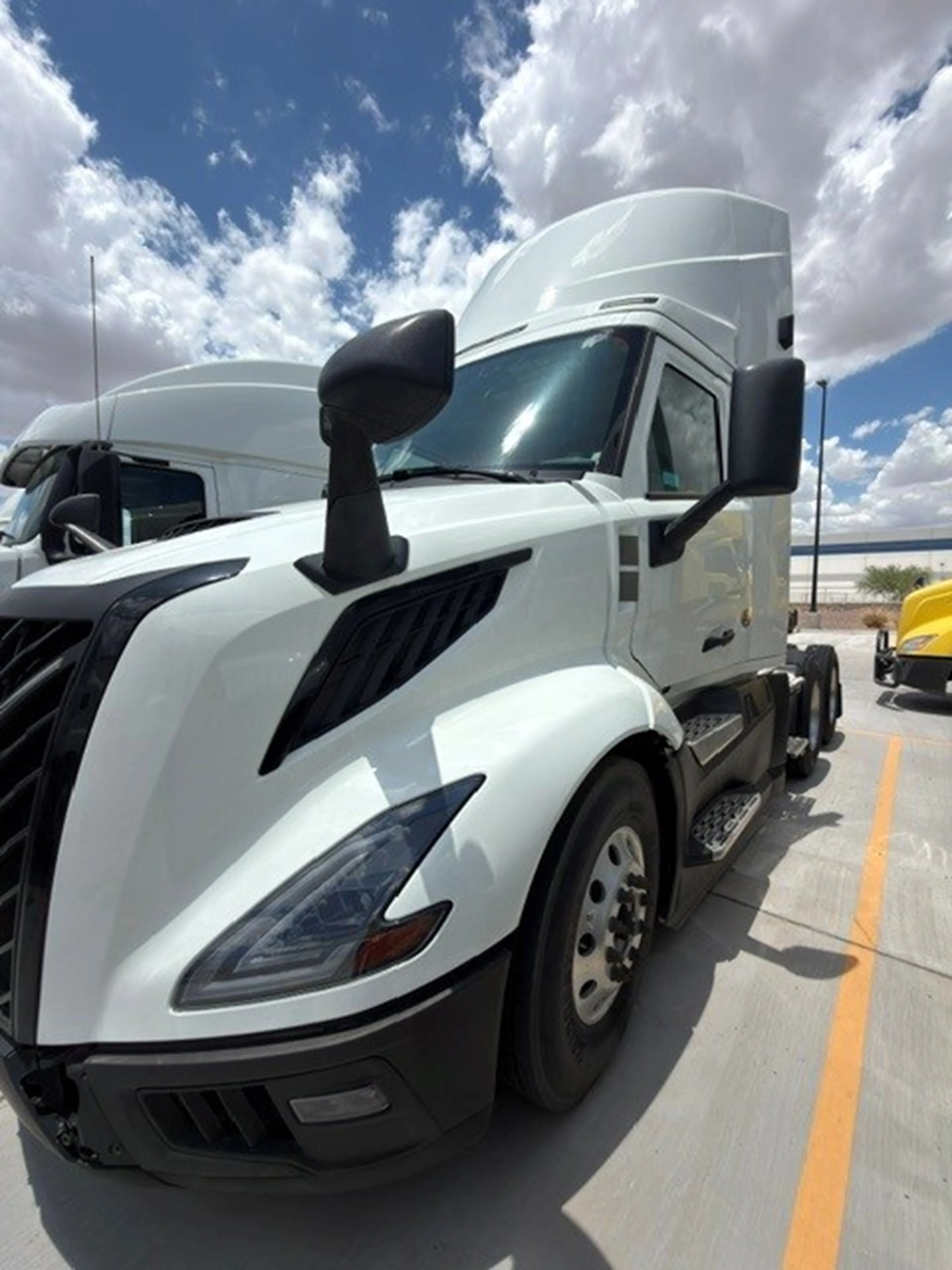 2025 Volvo in El Paso, TX — photo 2