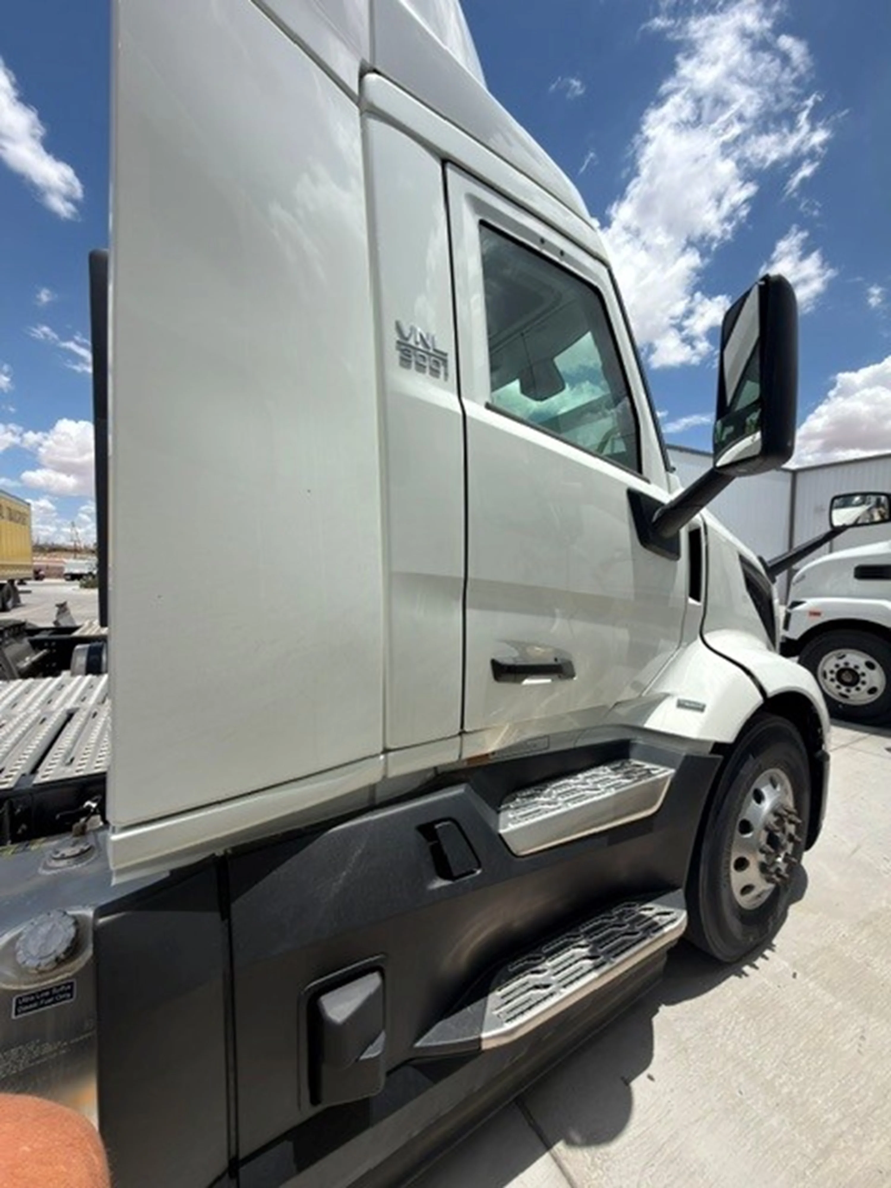 2025 Volvo in El Paso, TX — photo 4
