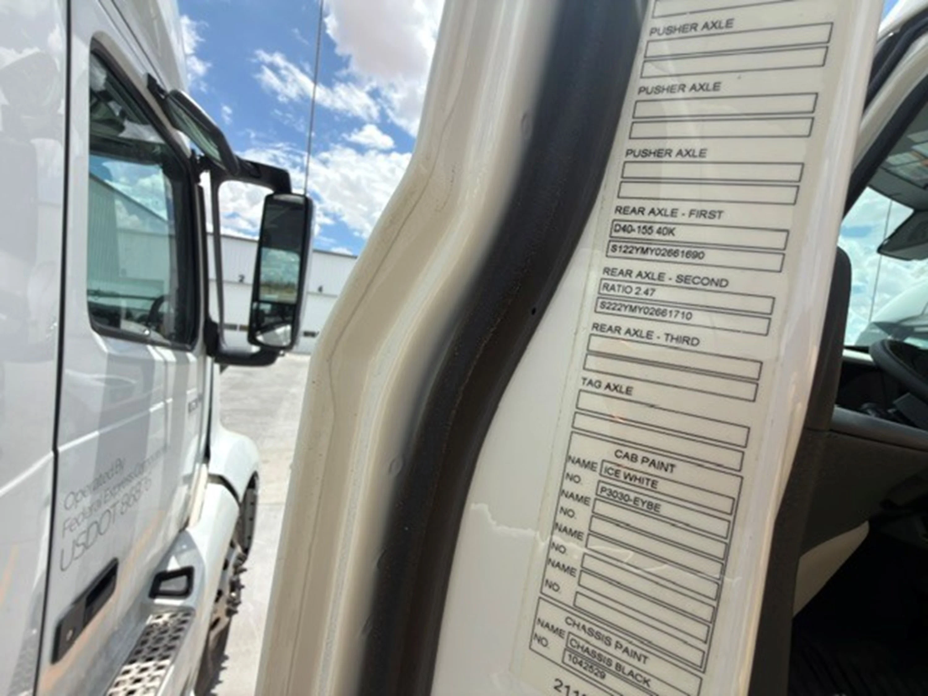 2025 Volvo in El Paso, TX — photo 10