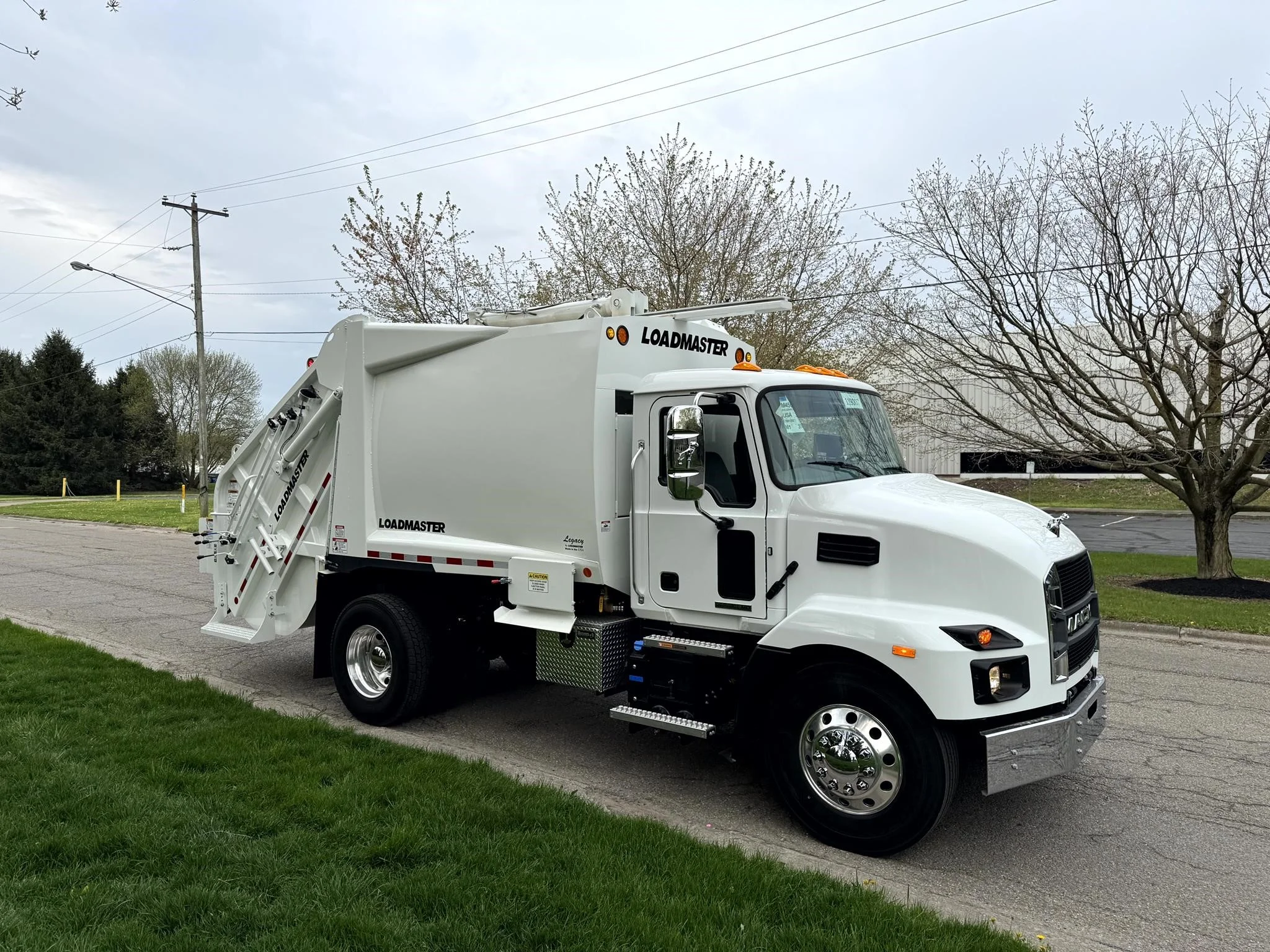 2025 Mack MD in Canton, OH — photo 2