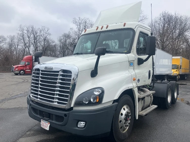 2019 Freightliner Cascadia in Fitchburg, MA