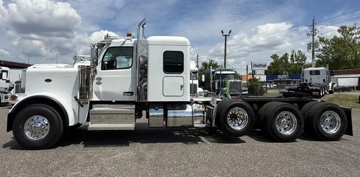 2027 Peterbilt 589 in Jacksonville, FL — photo 3