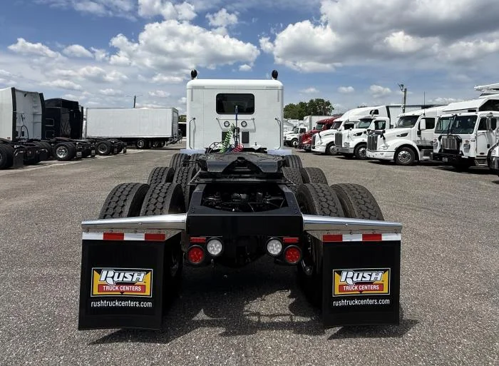 2027 Peterbilt 589 in Jacksonville, FL — photo 5